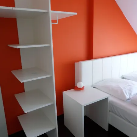 Kretschmanns 3* Sehnde