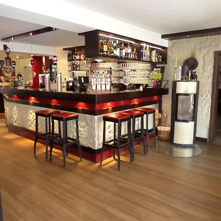 Kretschmanns 3* זנדה